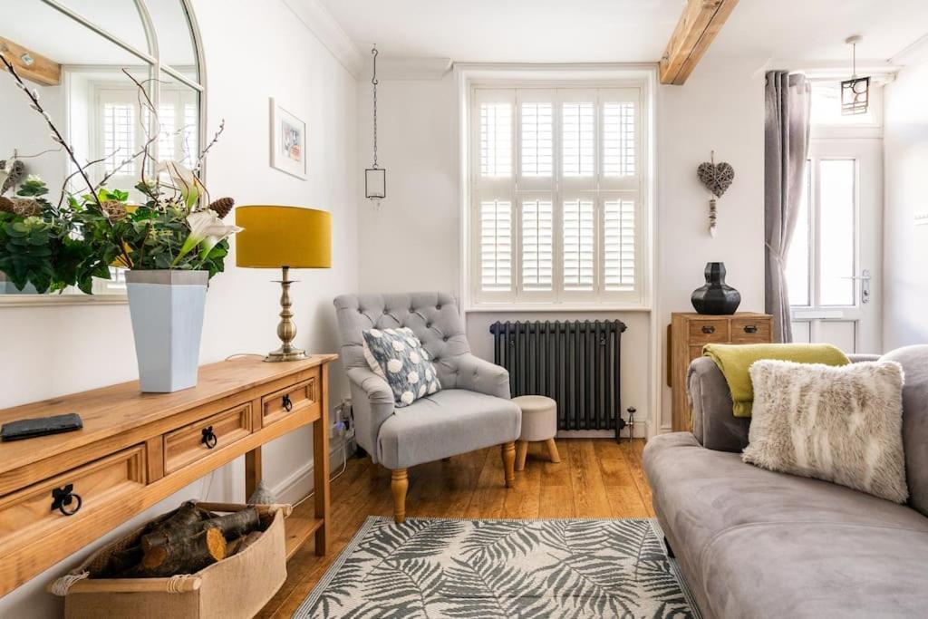 Bijou Cottage Deal Exteriör bild