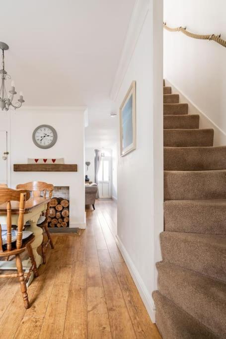 Bijou Cottage Deal Exteriör bild